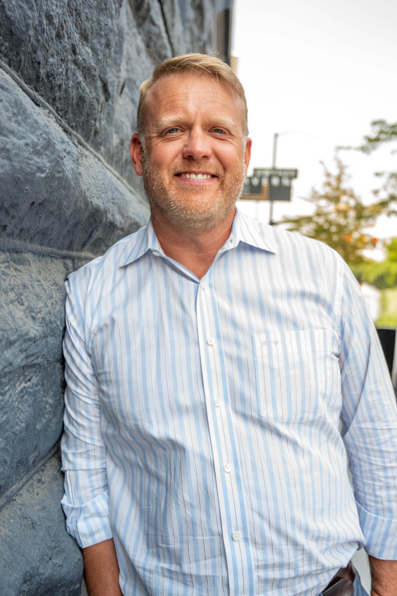 Portrait of Ben Warren